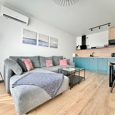 Apartamenty Nadbrzeze 1 โอสโตรดา ภายนอก รูปภาพ