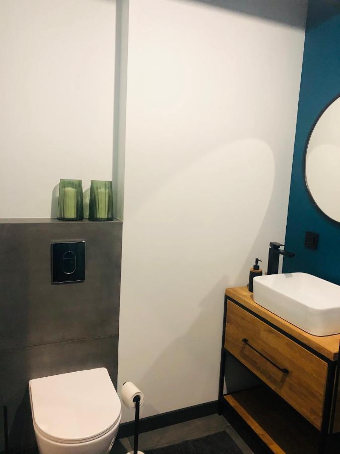 Apartamenty Nadbrzeze 1 โอสโตรดา ภายนอก รูปภาพ